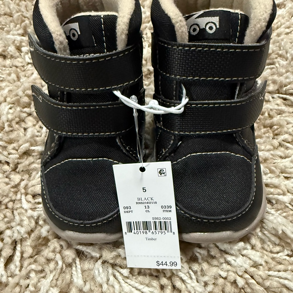 See Kai Run Kids Black Boots - Picture 2 of 5